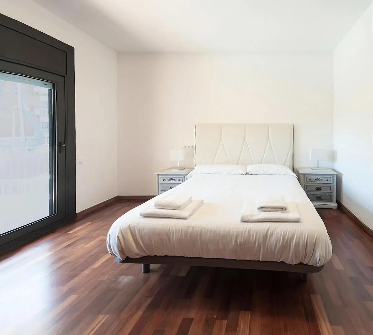 Elis House Piscina Privada Villa Mediterranea Castelldefels